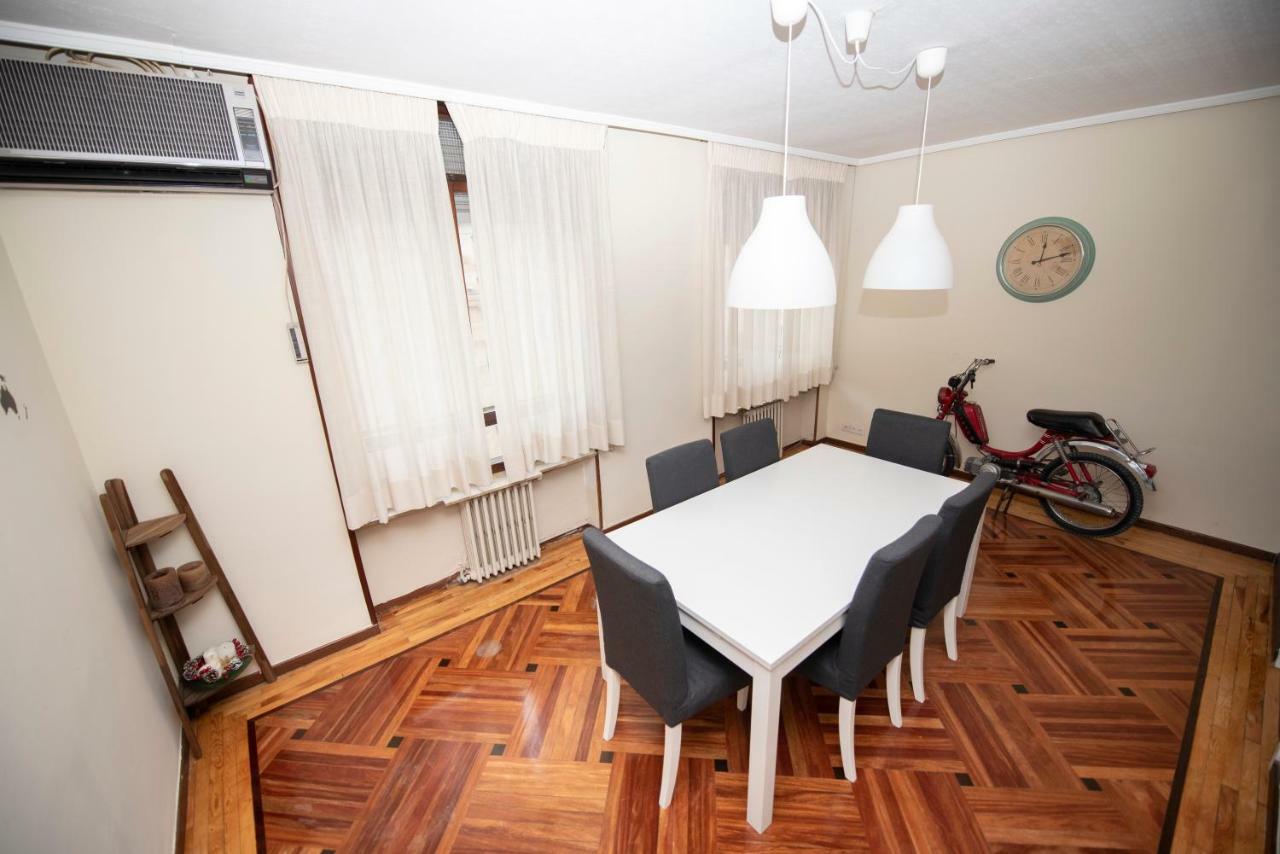 Апартаменти Espacios Blanco Santiago - Con Parking. Вальядолід Екстер'єр фото